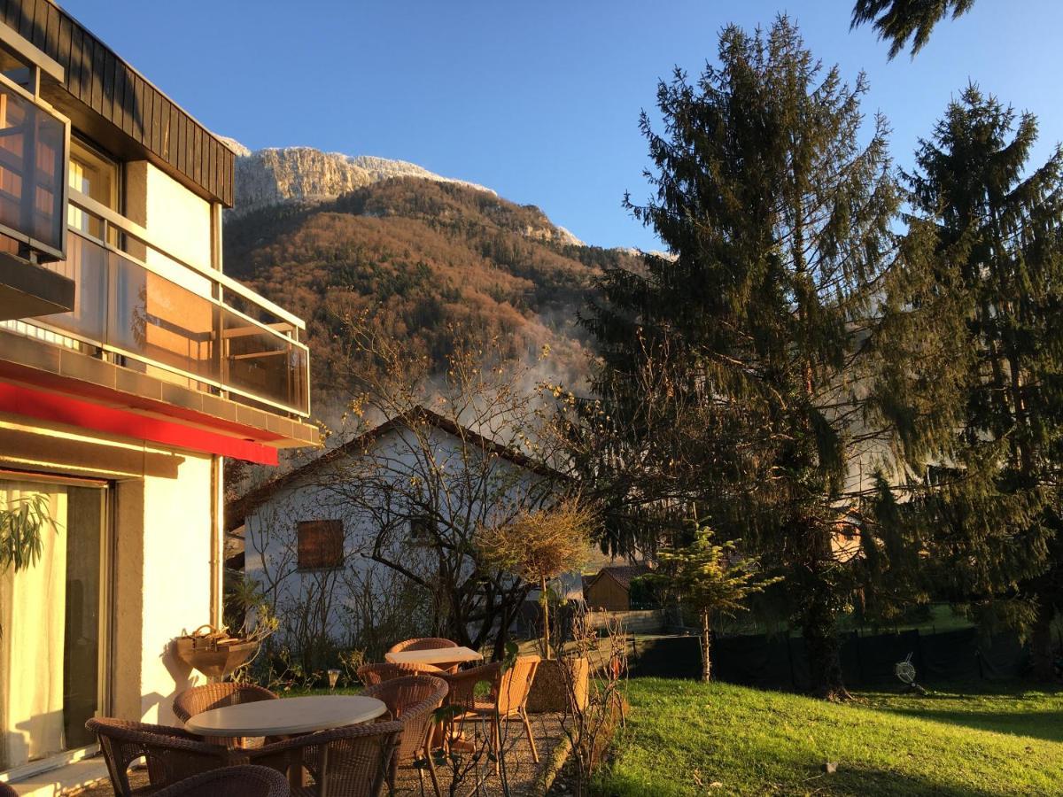 Au Pied Du Vercors Tout Est Permis La Riviere  외부 사진