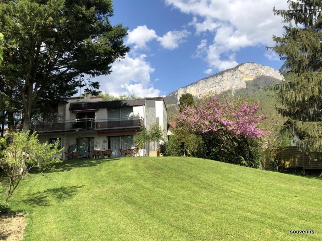 Au Pied Du Vercors Tout Est Permis La Riviere  외부 사진
